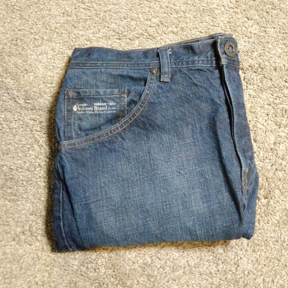Genuine Volcom Brand Jeans - Picture 3 of 10